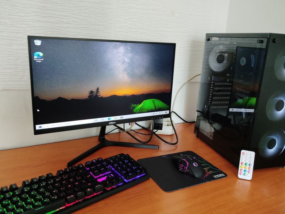 Vând setup gaming nefolosit!!