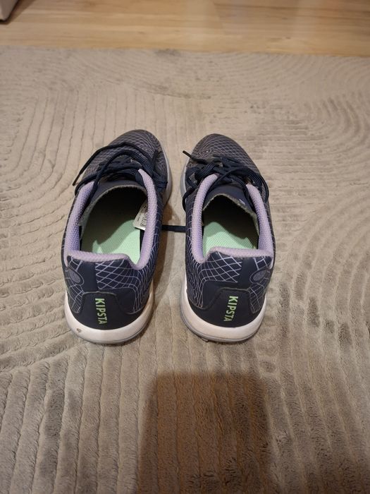 Детски футболни обувки