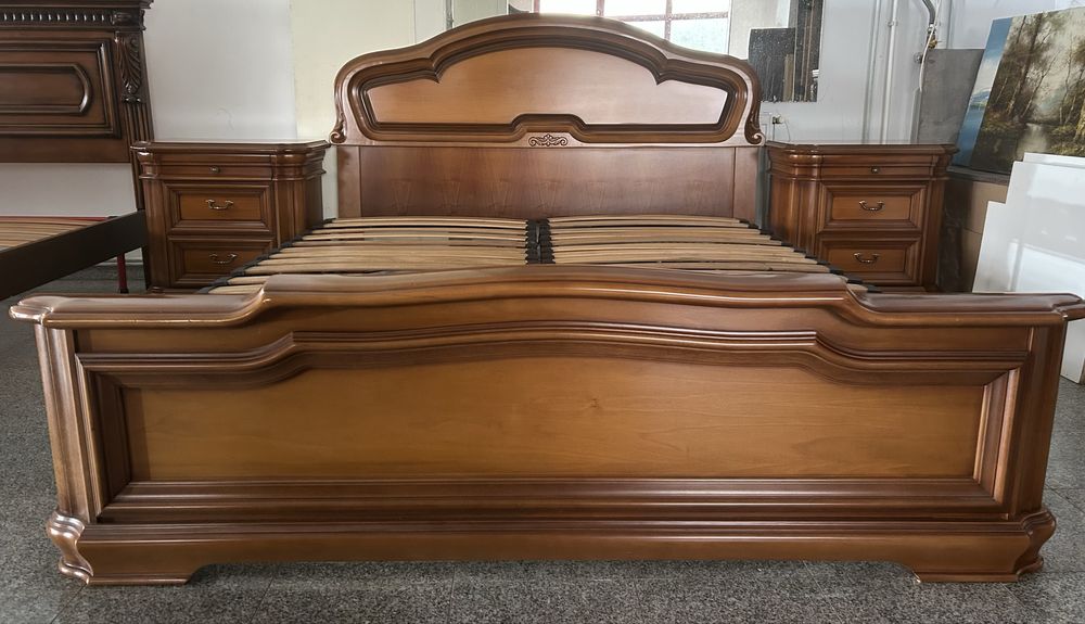 Mobilier dormitor din lemn