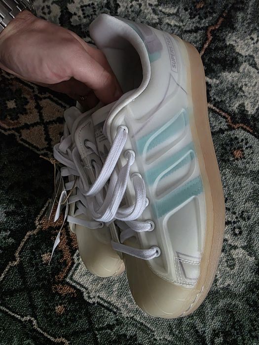 Vând / Schimb adidași Adidas Superstar  FUTURESHELL