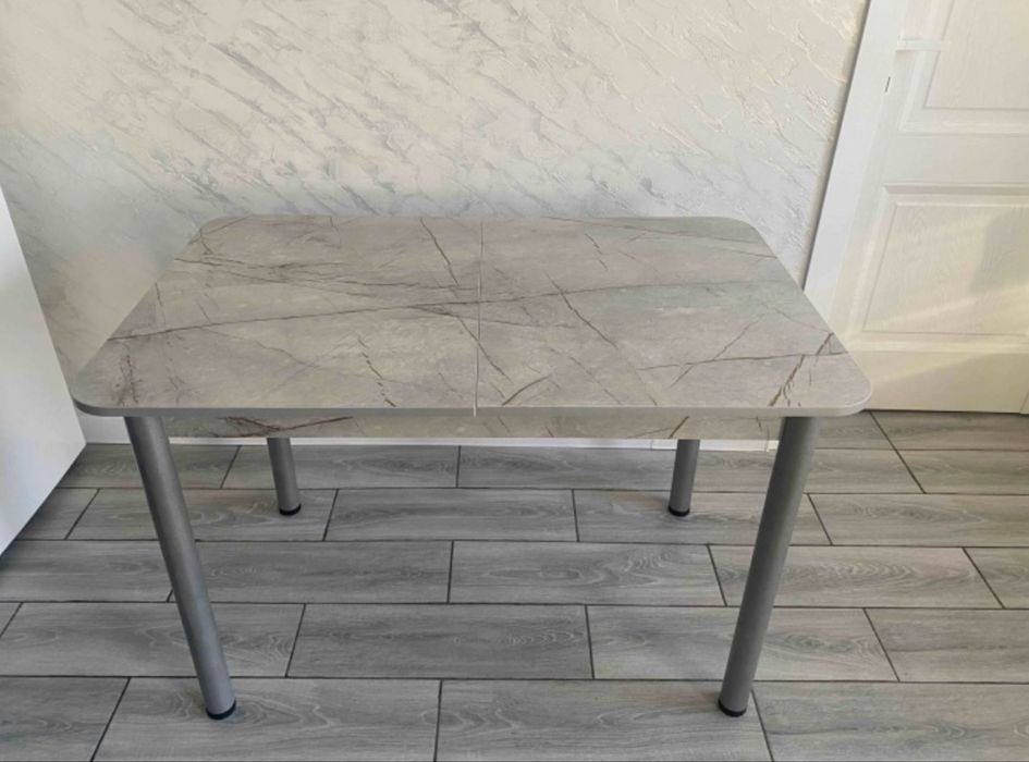 Раздвижной стол