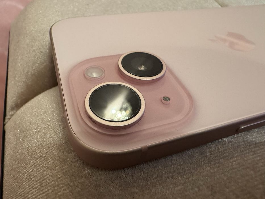 Iphone 15 розов 256 GB