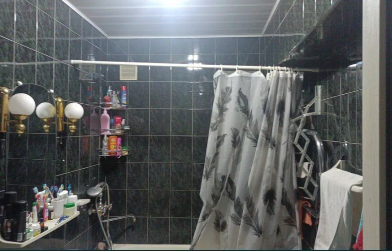 Квартира Центр Космонавтовы 2в3//5//7 70м2 Спецплан