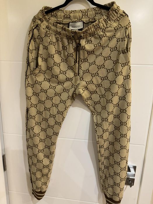 Gucci  оригинални екипи