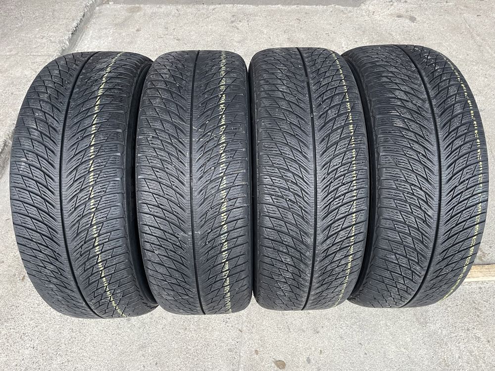 4 anvelope de iarna Michelin 255/60/18