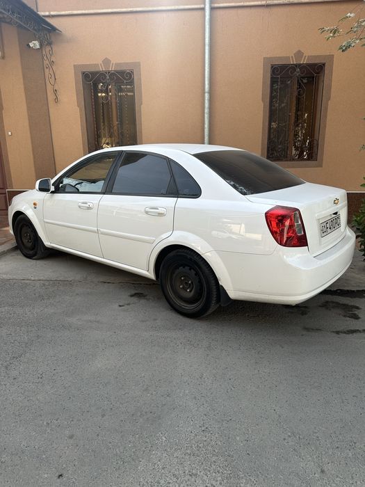 Gentra elegant plyus lyuk bilan