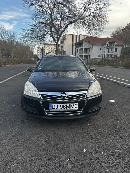 Opel Astra H 1.6 Benzină • 2009 • 150.000 km reali