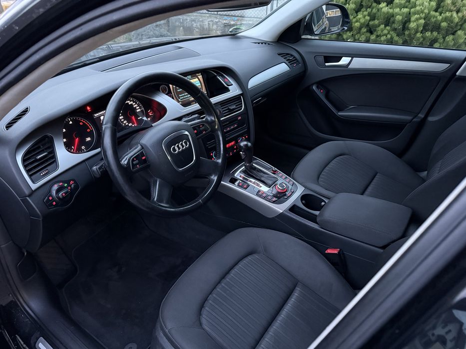 Audi A4 B8 Limuzina Automat Lane Assist