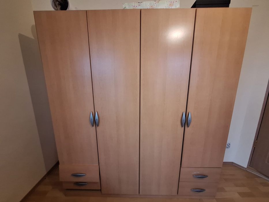 Dulap tip șifonier 4 uși