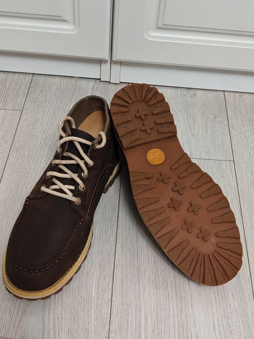 Timberland   Nr . 44.5