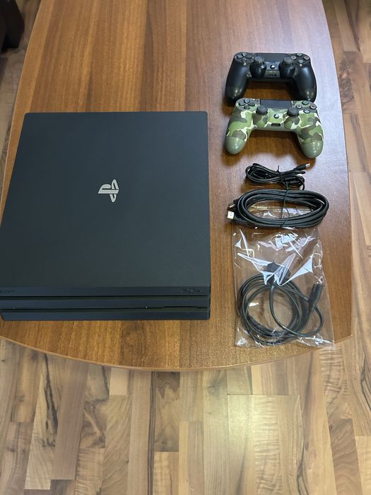 Sony PS4 Pro 1 TB