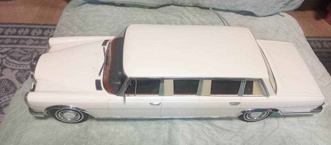 Mercedes 600 ,1:18 мащаб