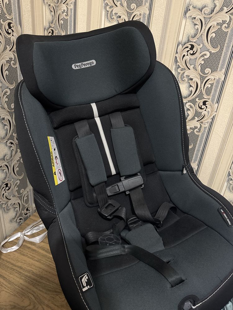Автокресло Peg Perego
