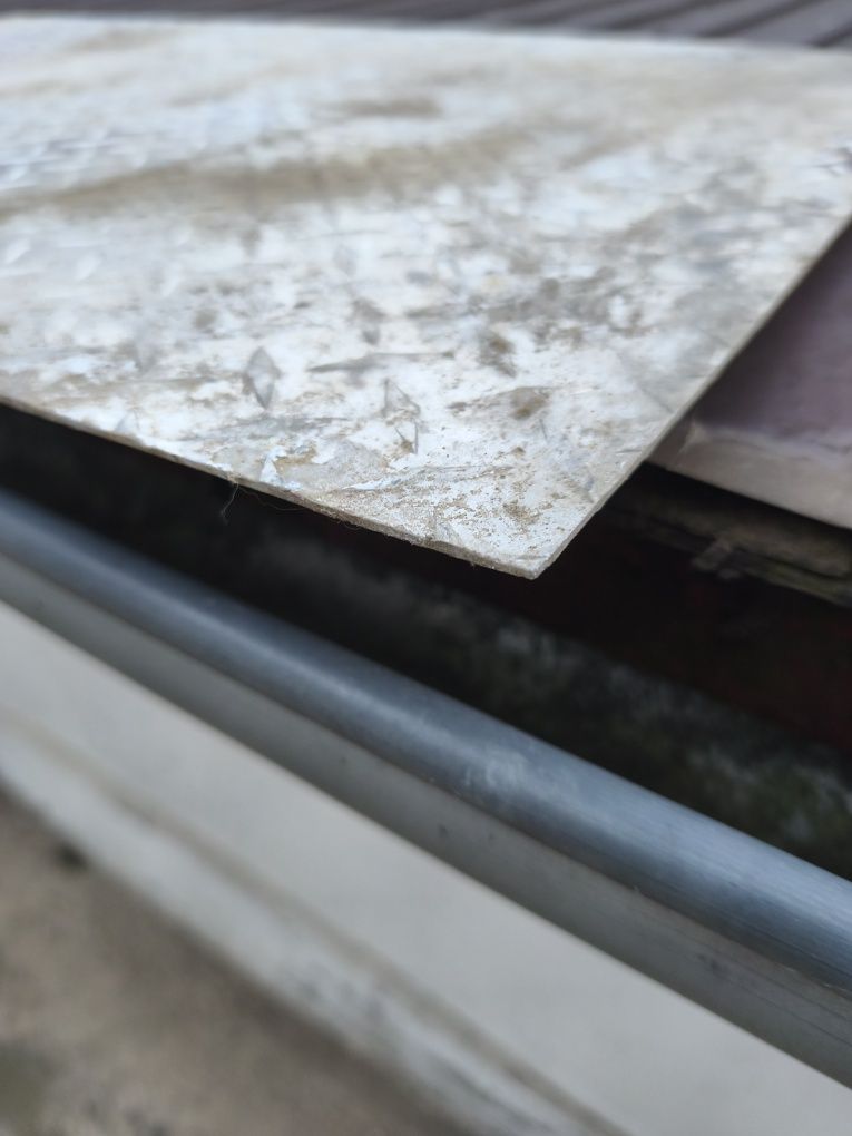 Tabla striată din aluminiu 63x100 cm