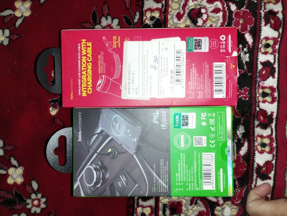 Suport telefon, incarcatoare masina, boxe