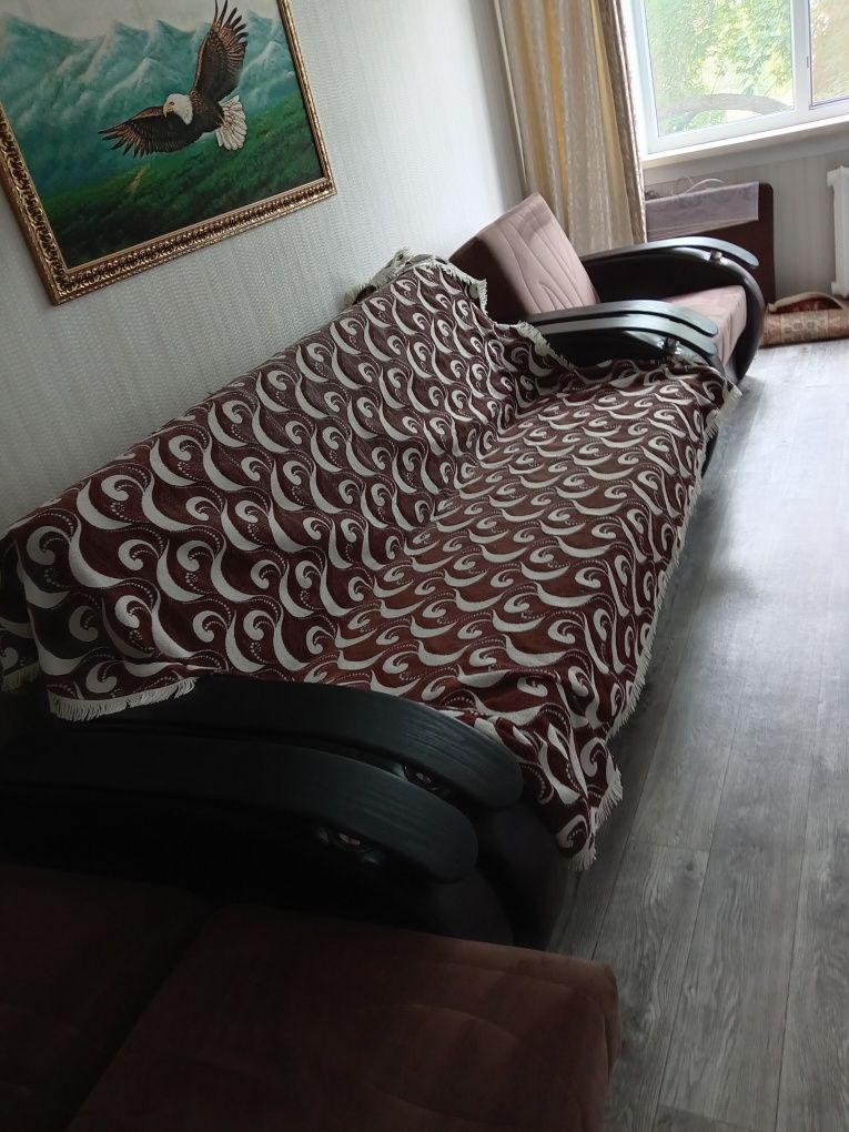 Мягкий уголок диван два кресло