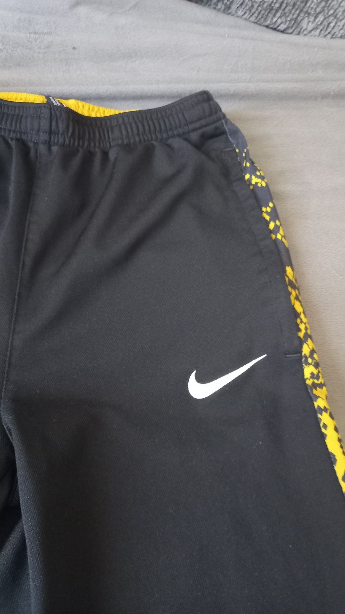 Долнище анцунг nike neymar чисто нова