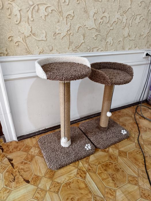 Когтеточка для кошек и лежанка. Зоодомики