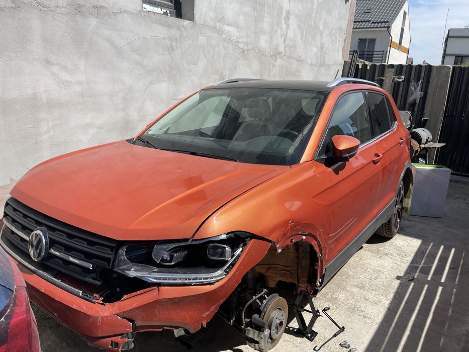 Vw avariat t-cross 6400km dsg