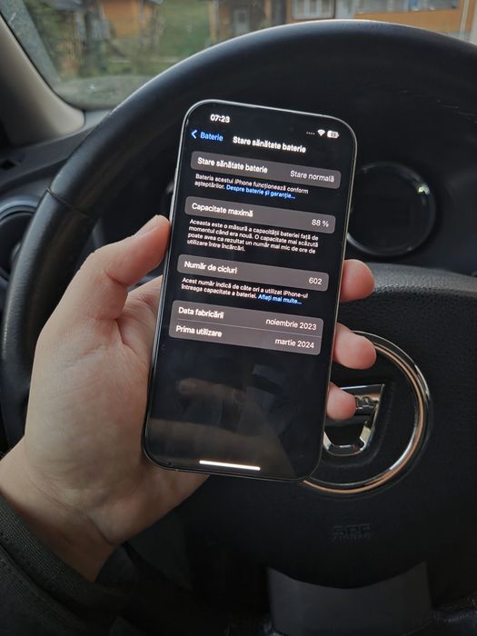 iPhone 15 PRO - 128 GB - 88% sănătatea bateriei