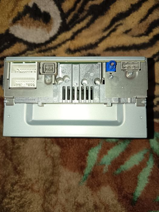 Navigație originală Nissan Qashqai J10 + card hărți + cod activare + r