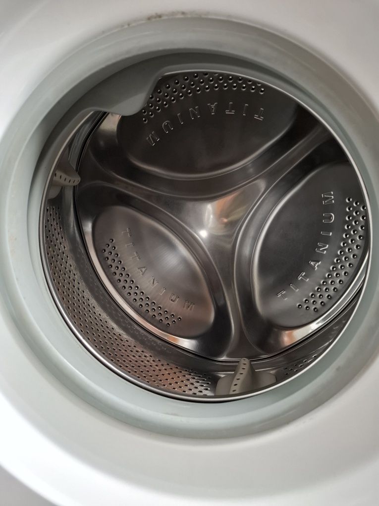 Пералня Indesit innex 7kg