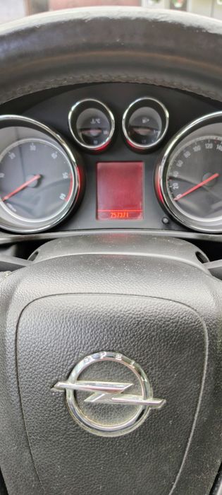 Opel insigniaSportsTourer