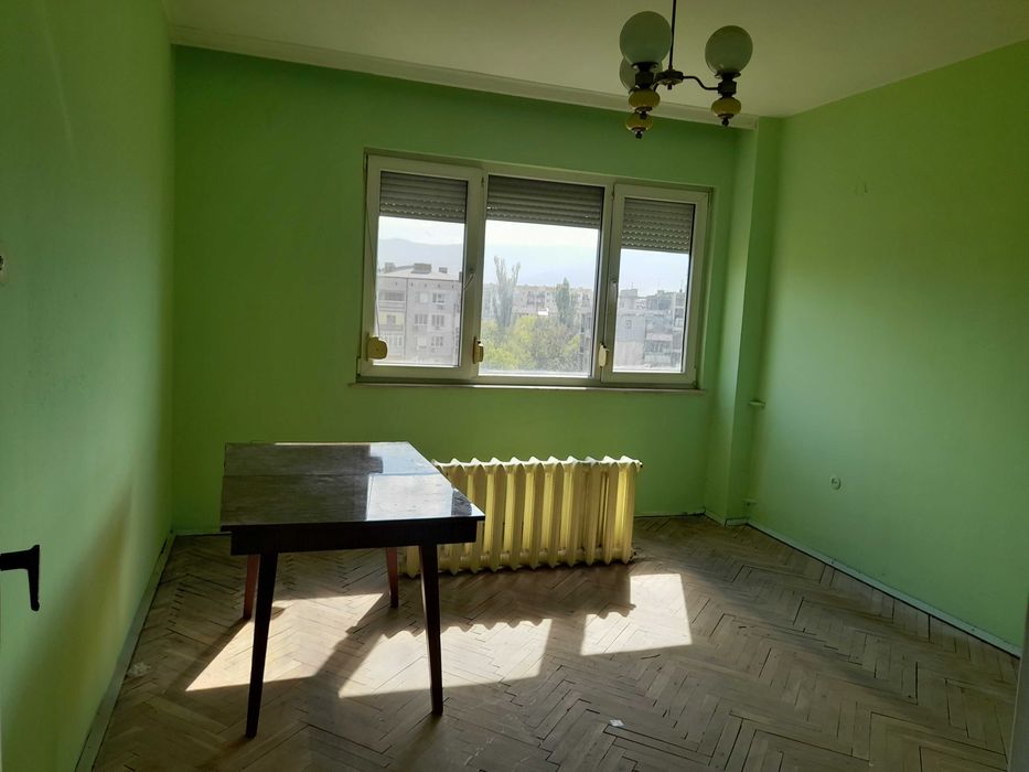 Продава се Тристаен апартамент в Пловдив, Въстанически - 110 кв.м за 1455 €/кв.м - Снимка #4