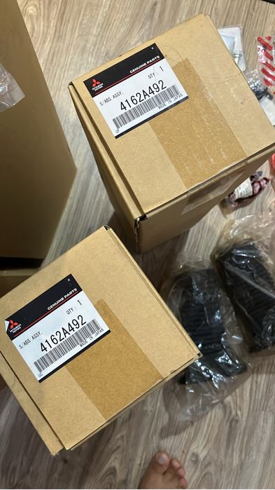 Cutie viteze Outlander PHEV ,amortizoare Outlander PHEV