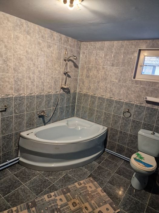 Casă de vânzare în comuna Dumbrăvița