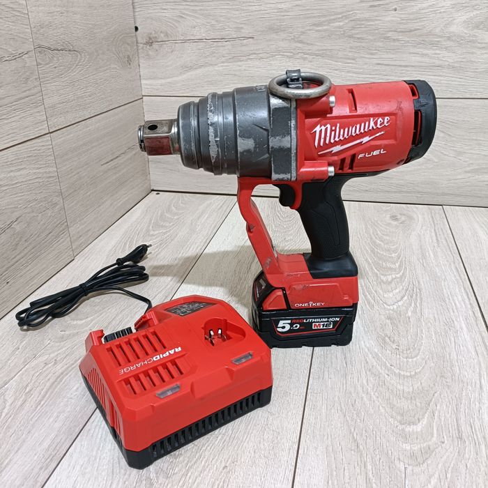 Impact camioane 2033 Nm patrat 1toll Milwaukee M18 ONEFHIWF1