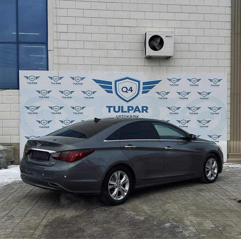 Hyundai Sonata 2012