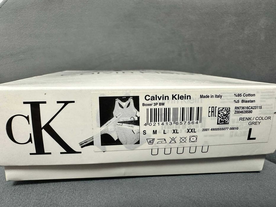 Set lenjerie intima Calvin Klein