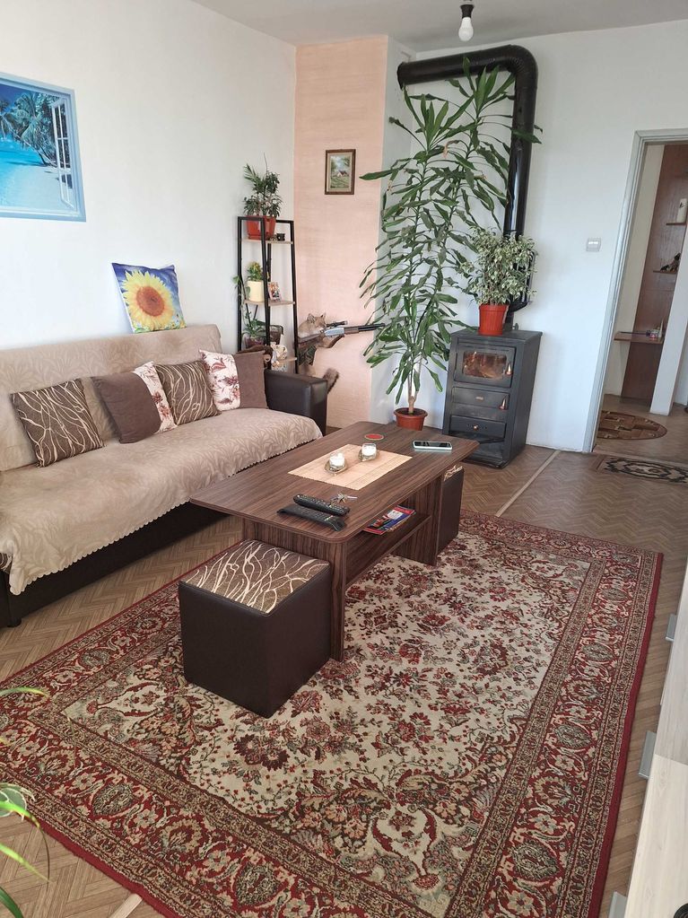 Продава се Четиристаен апартамент в Айтос - 100 кв.м за 790 €/кв.м - Снимка #1
