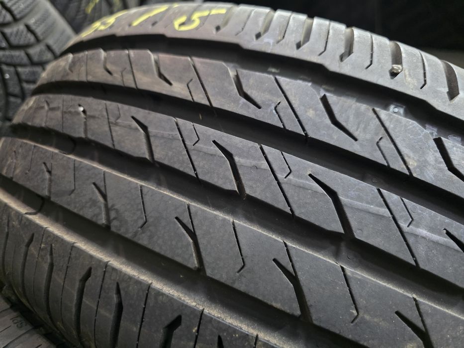 2бр Като нови летни гуми 215 55 16 - Semperit - DOT 2023