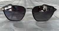 Слънчеви очила Guess GU00030 01B - нови