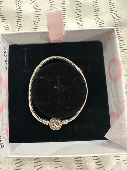 Гривна на Пандора