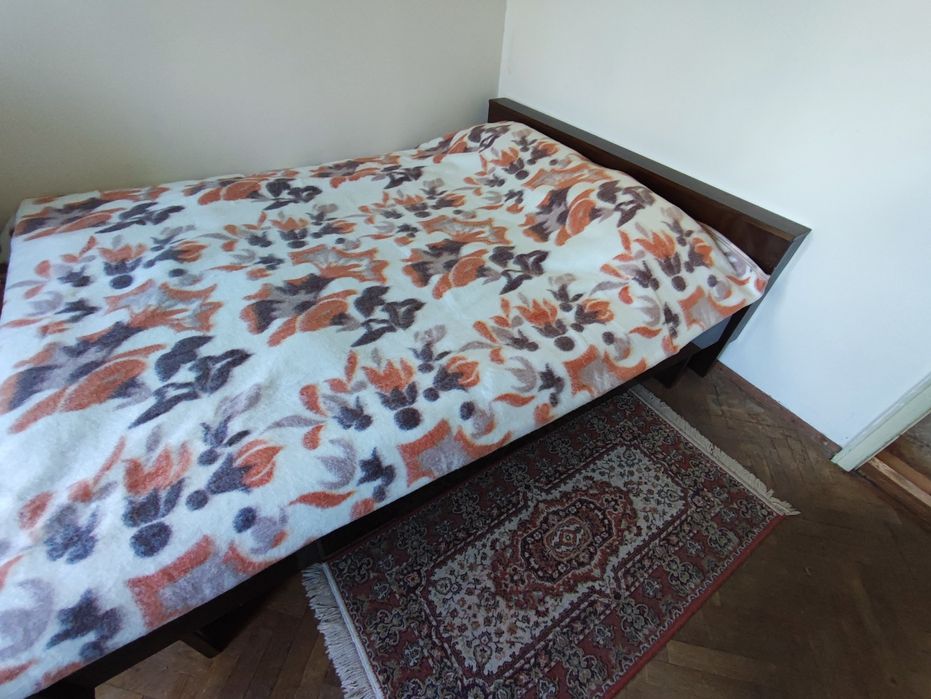 Гардероб и легло