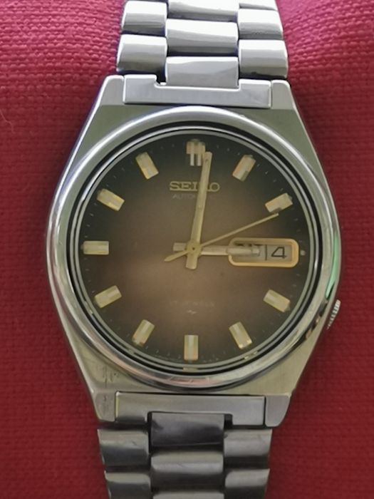 Часовници Seiko Orient Lorus
