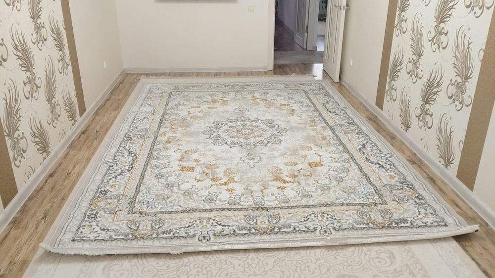 Жаңа кілем сатылады