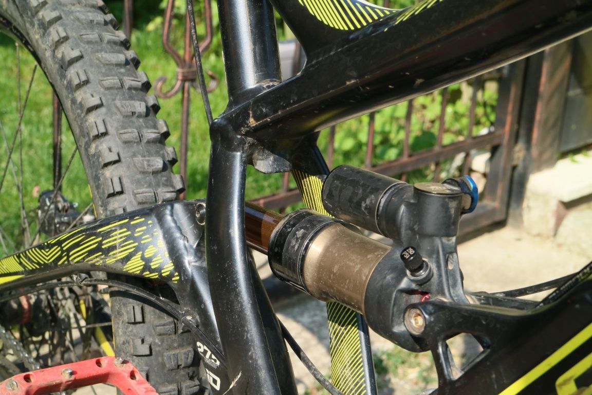Bicicleta enduro GT Sanction Pro M