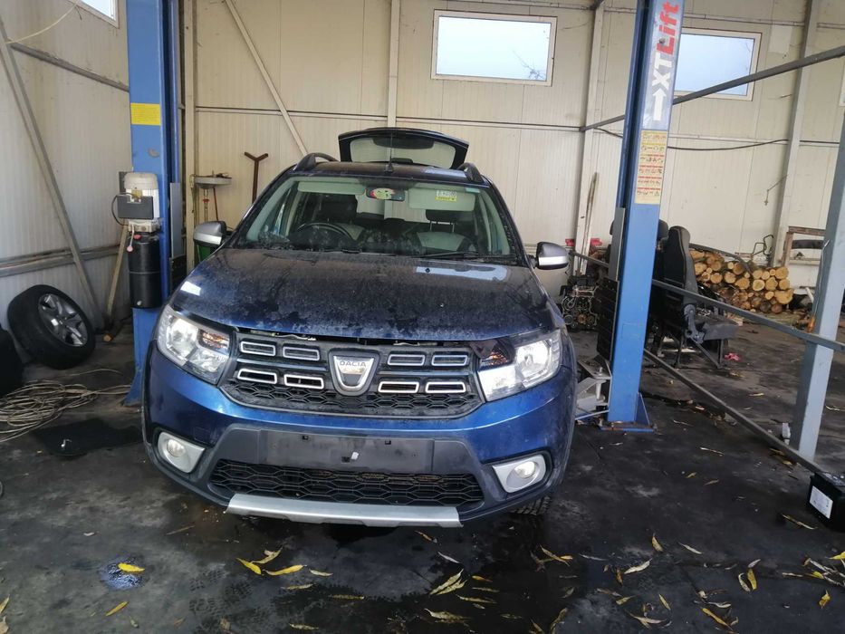 Dezmembram Logan MCV Stepway