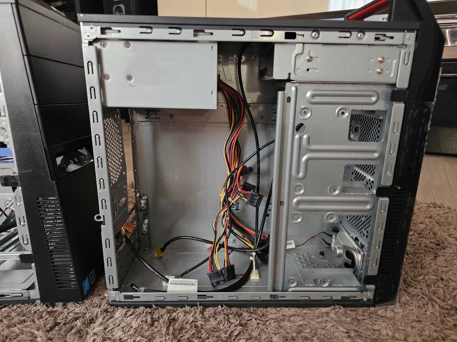 Carcasa cu sursa 400W Lenovo