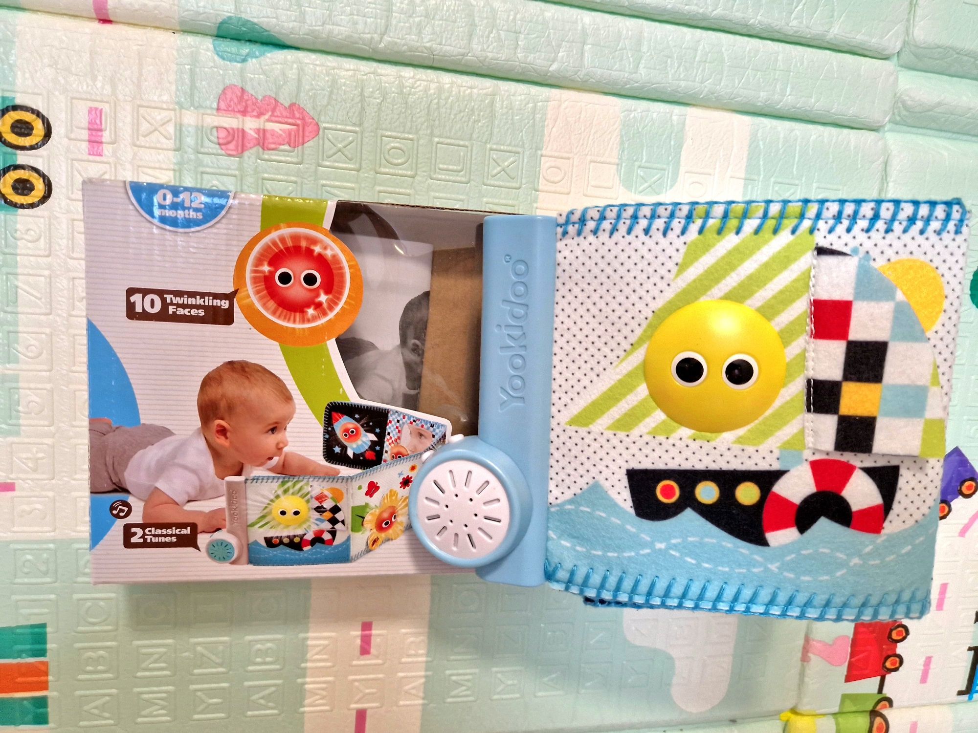 Jucarie carte Baby Book, Yookidoo 0+.