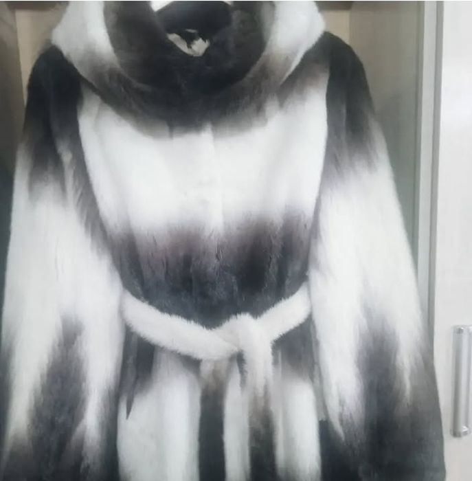 Шуба норка сатылады срочно.