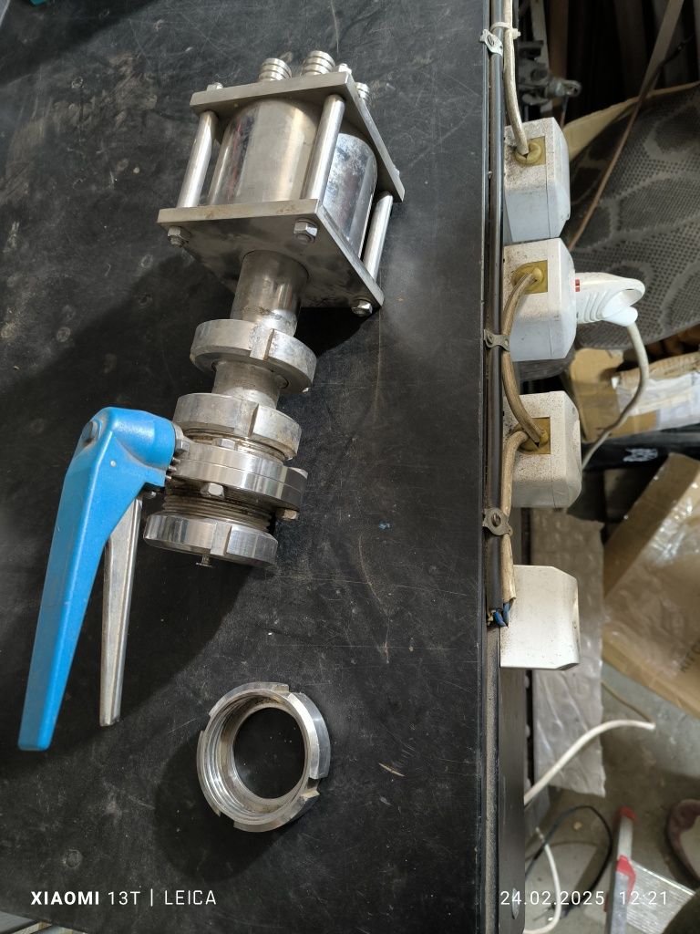 Robinet inox tip vană cu distribuitor