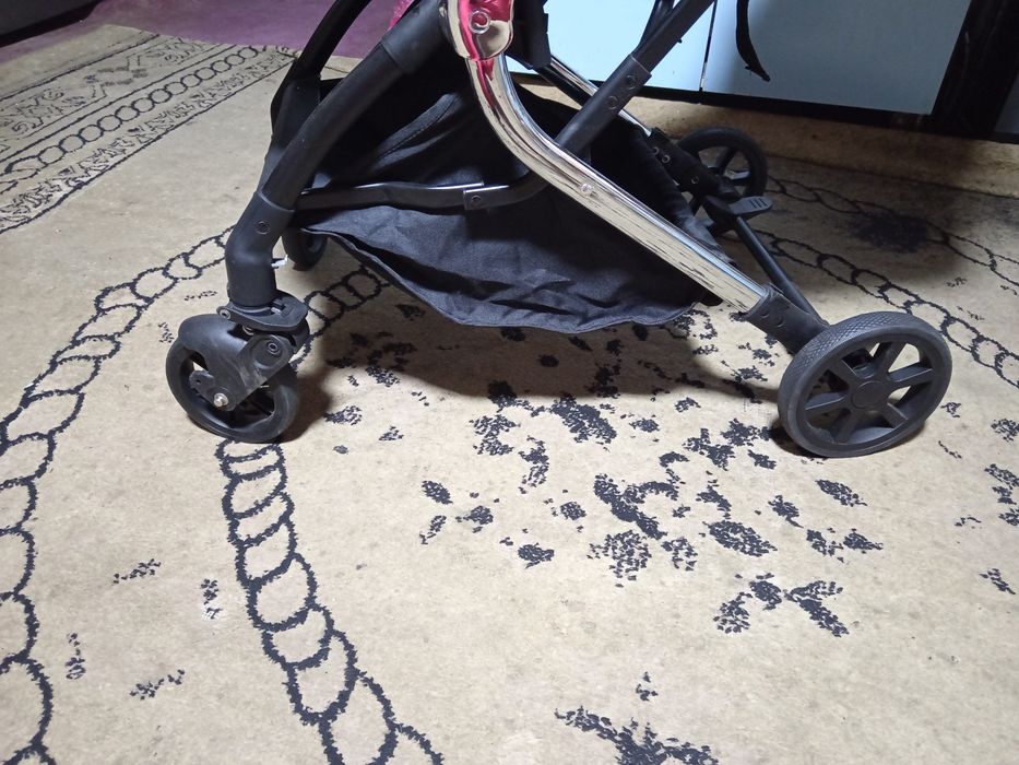 Продам коляску детскую