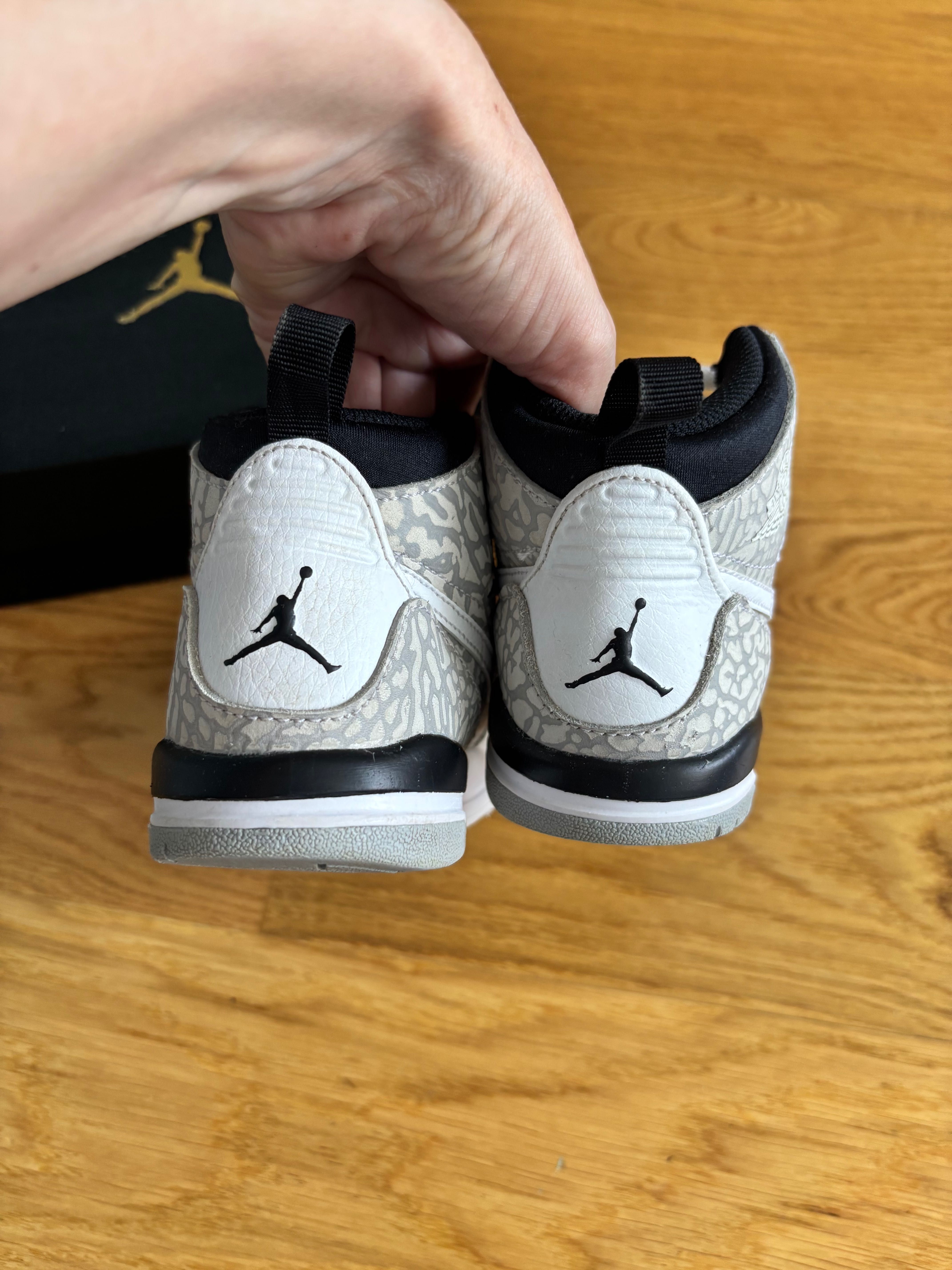 Nike Jordan кецове Legacy 31