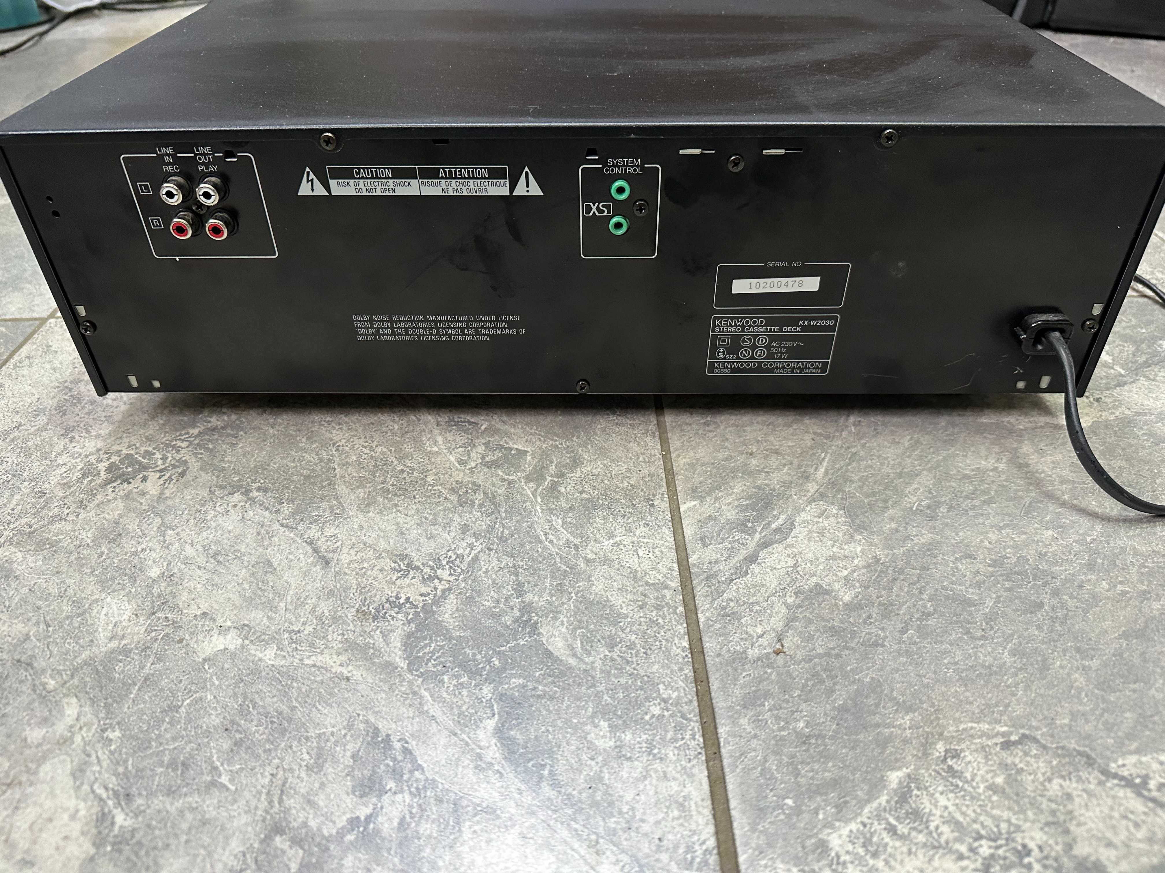 Касетен дек Kenwood KX-W2030