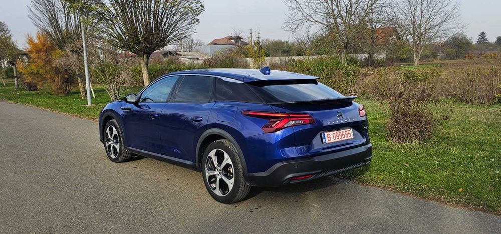 Citroen C5X Plugin Hibrid 225 cp automat 8T